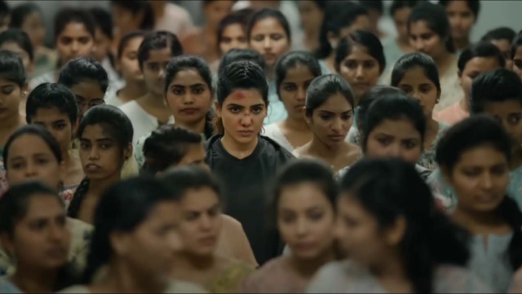 Yashoda Movie, Samantha is in the crowd.